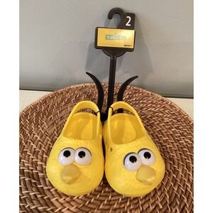 Sesame Street Big Bird Toddler Water Shoes Clogs Yellow Size 2 Slip On Shoes NWT